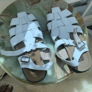 Kids shoes almost brand new